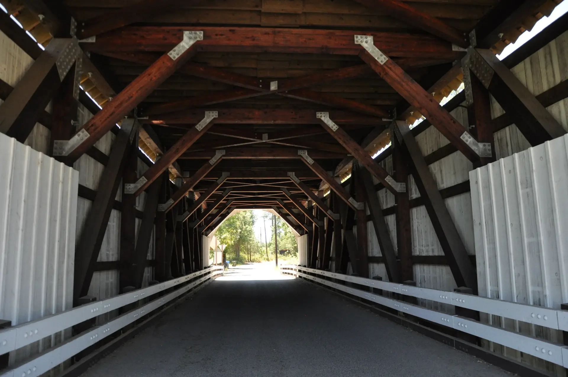 Wimer Bridge — portal entrance