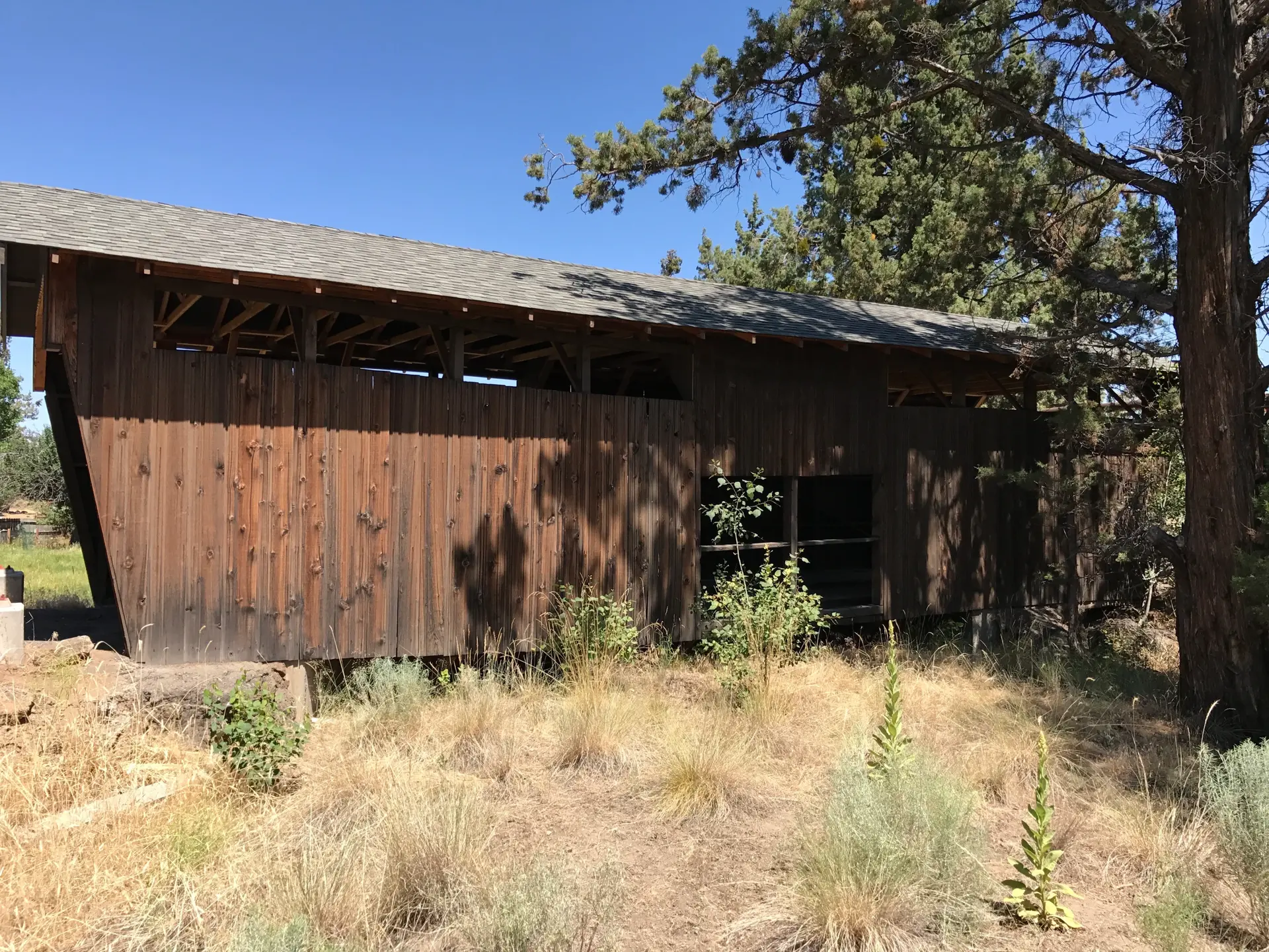 Rock O' The Range Bridge — three-quarter view