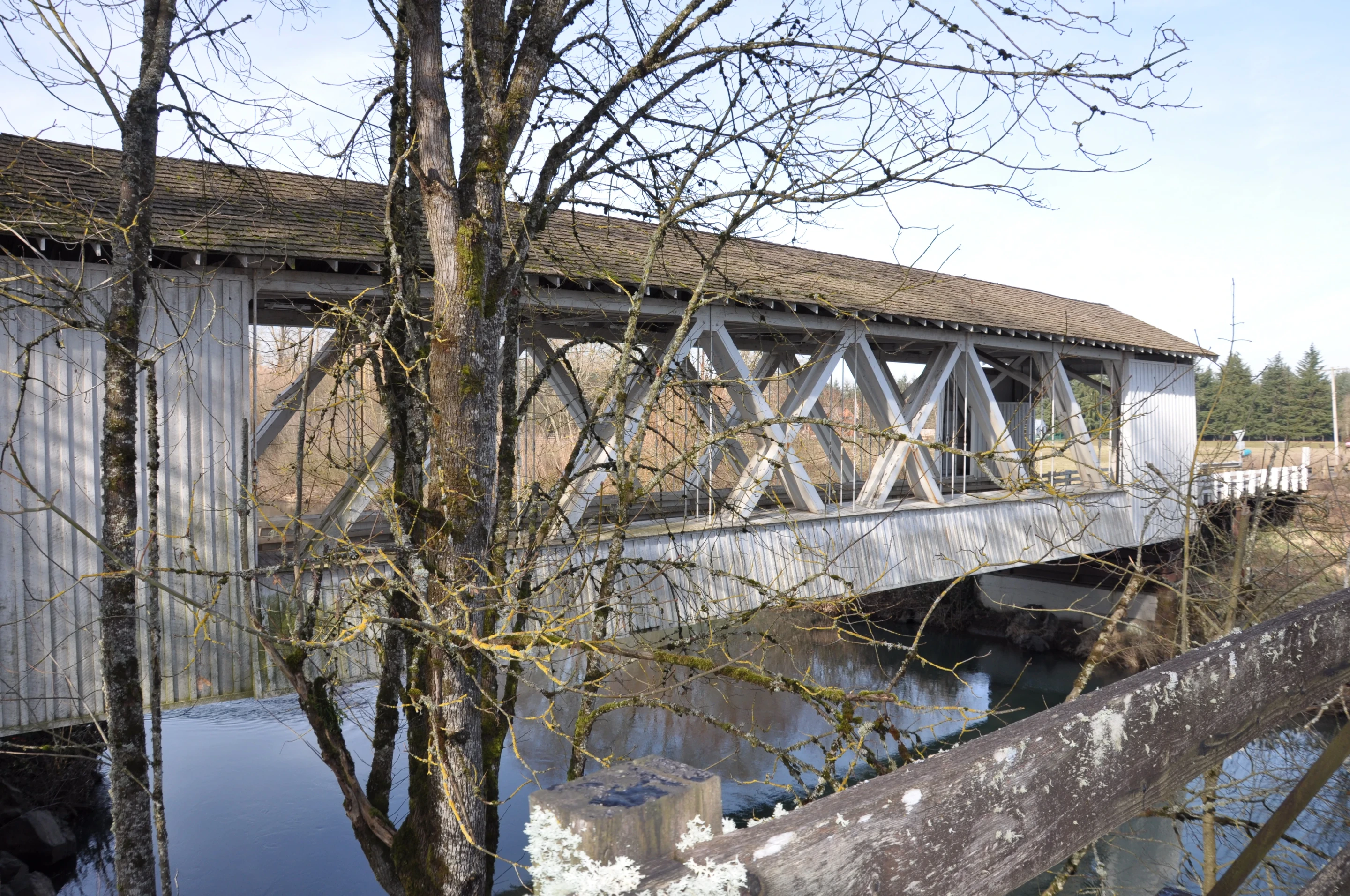 Gilkey Bridge — portal approach