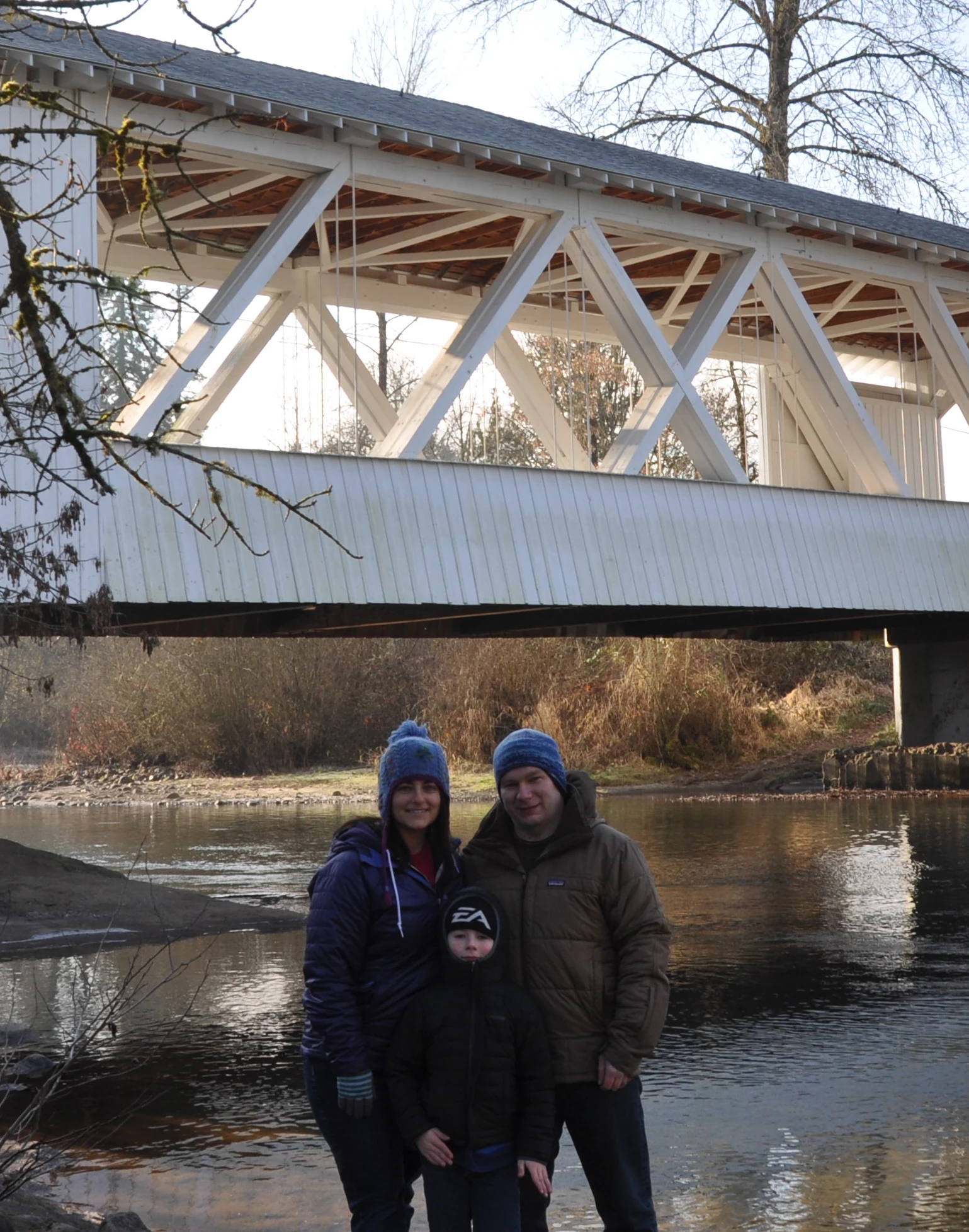 Family at a covered bridge, 2017