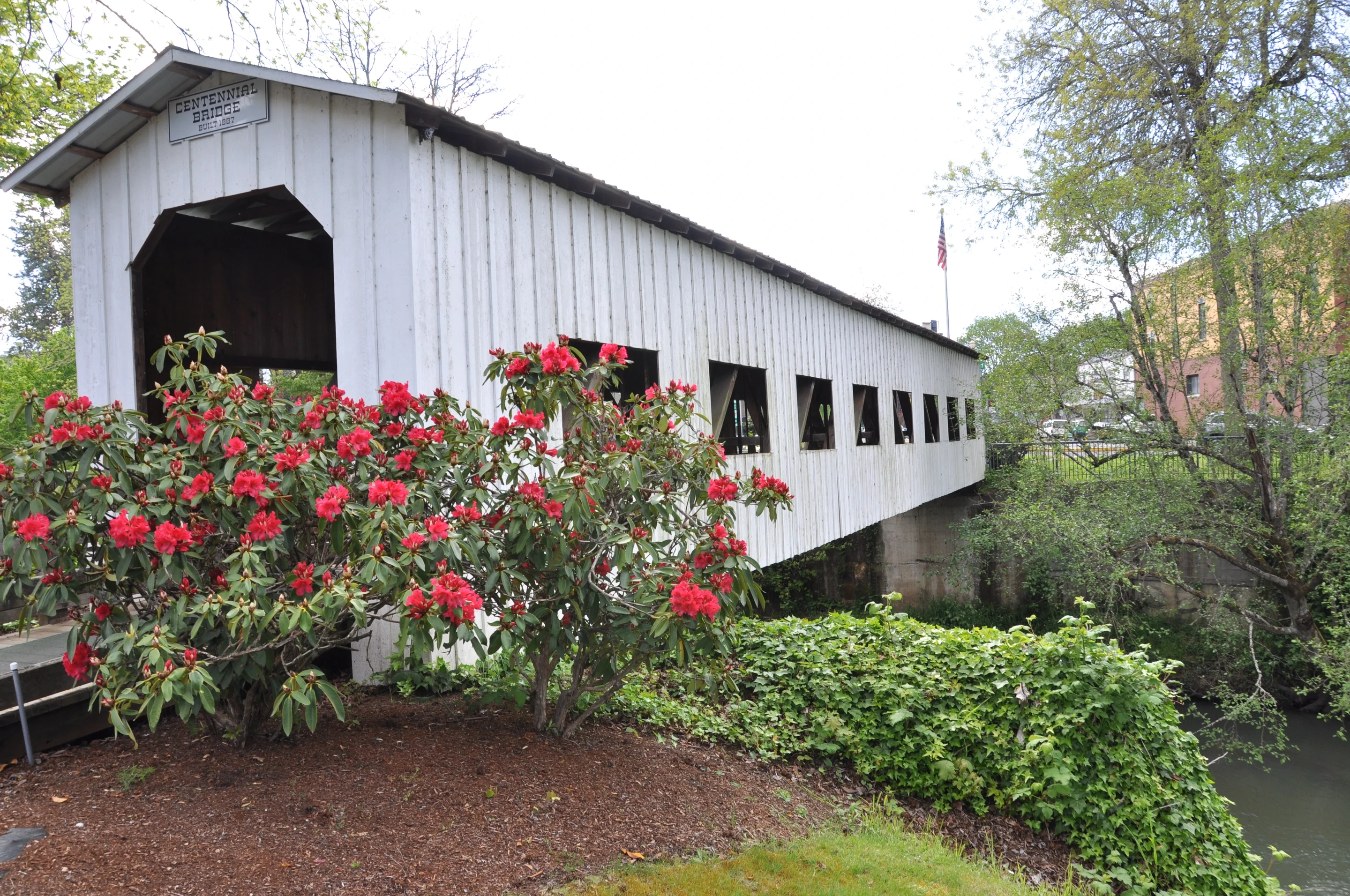Centennial Bridge — interior view