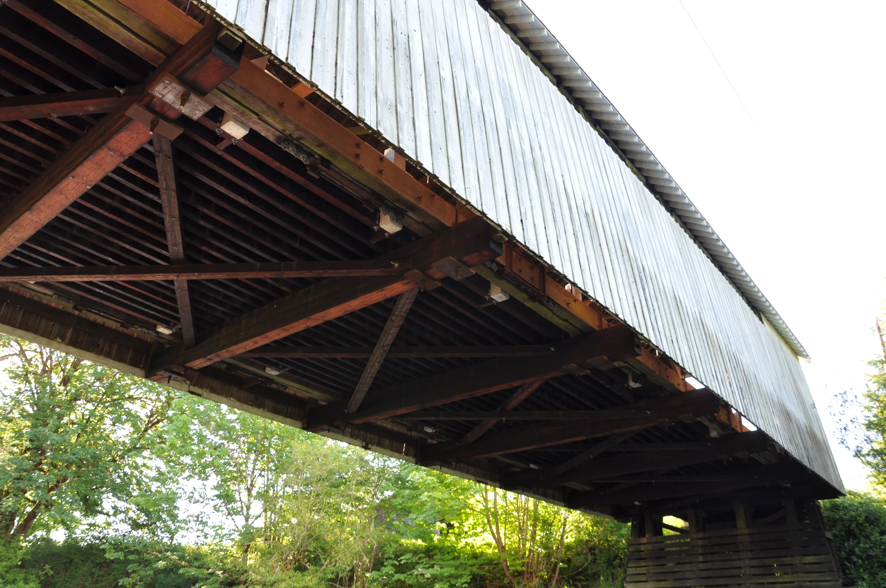 Hayden Bridge — portal entrance