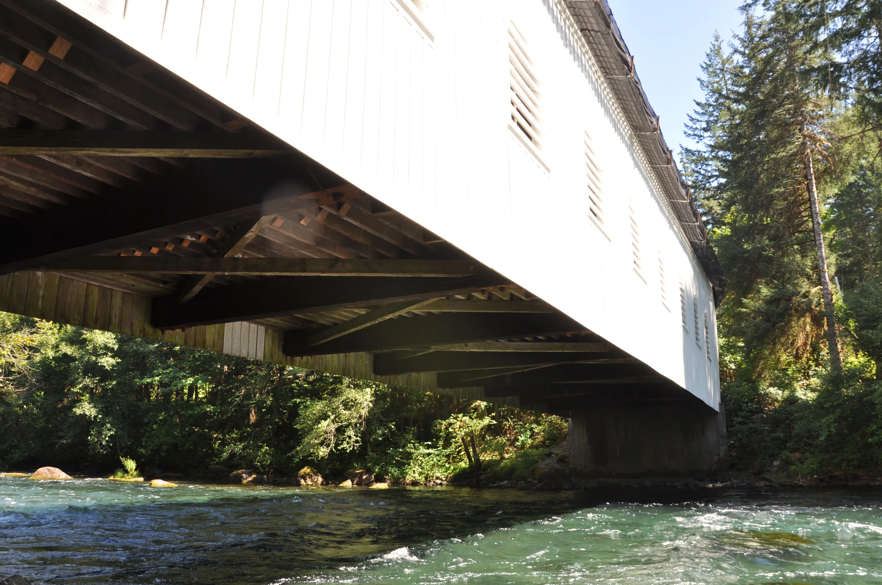 Belknap Bridge — portal entrance