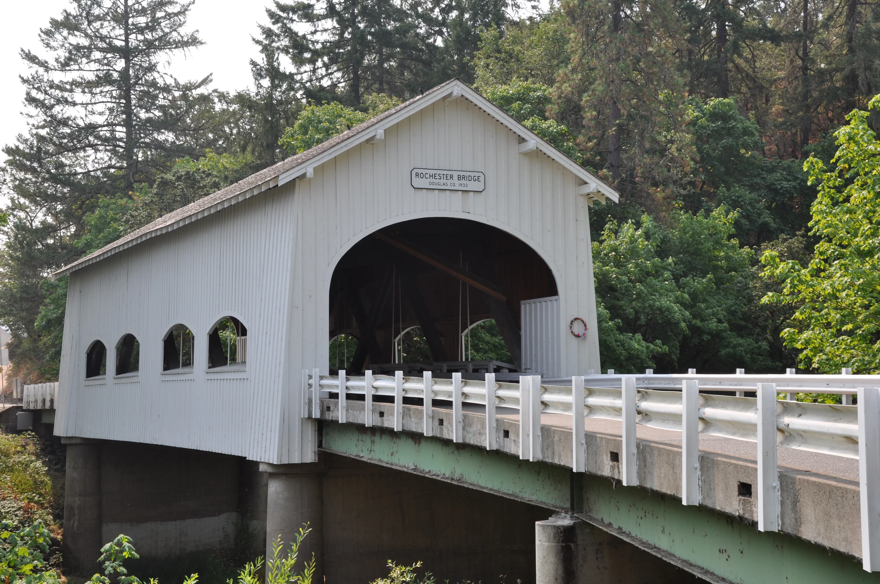 Rochester Bridge — portal entrance